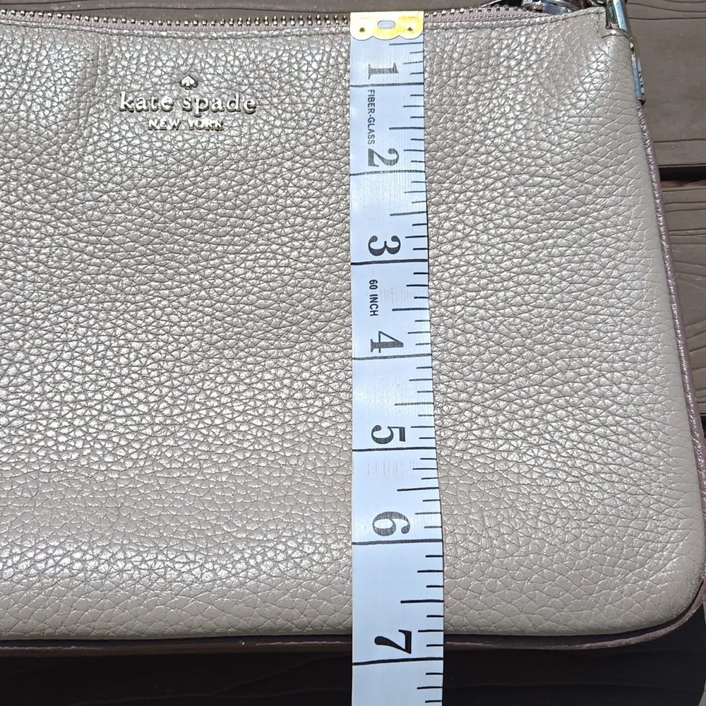 Kate Spade ♠️ Crossbody Bag - Picture 12 of 12
